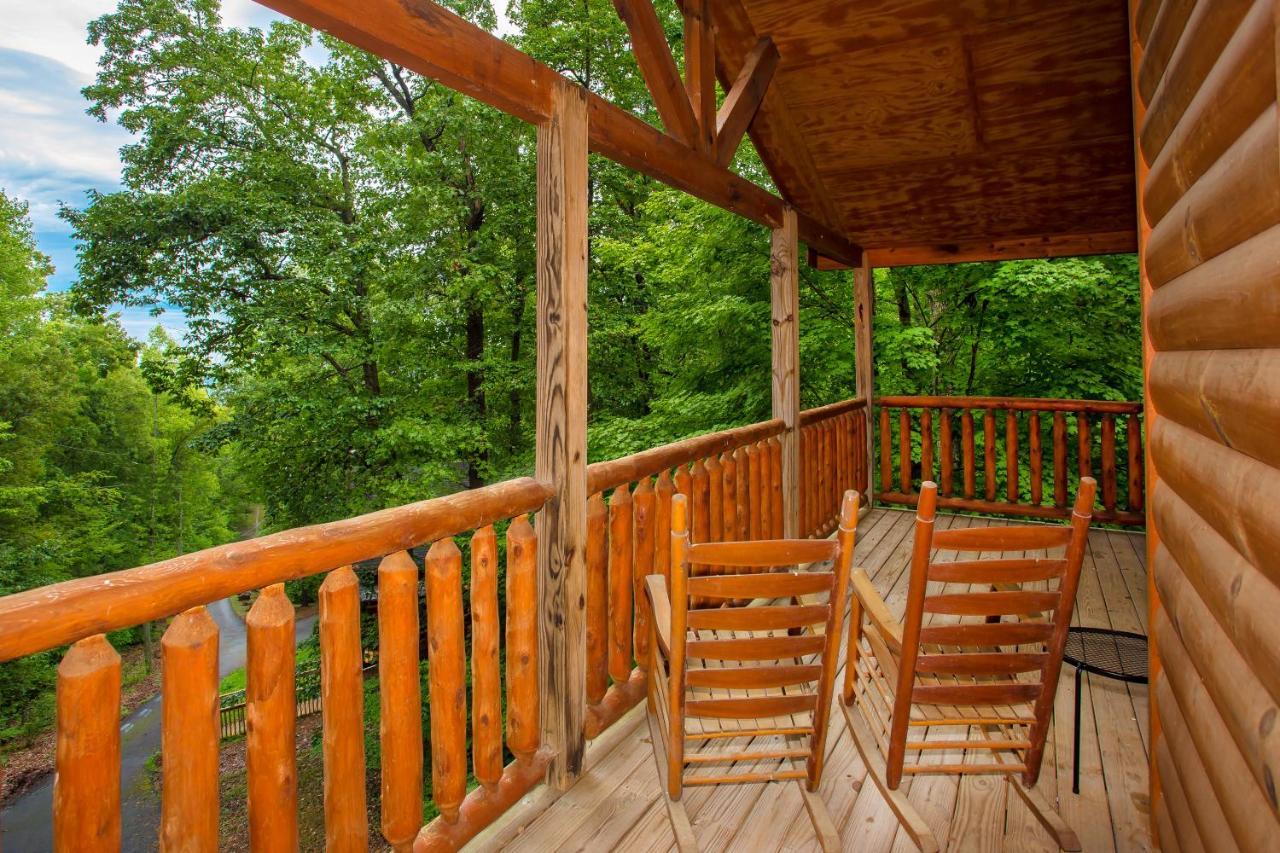 Suite Sensations, Hot Tub, Pool Table, 1089 Free Tickets Each Paid Day, Dollywood And More Pigeon Forge Buitenkant foto