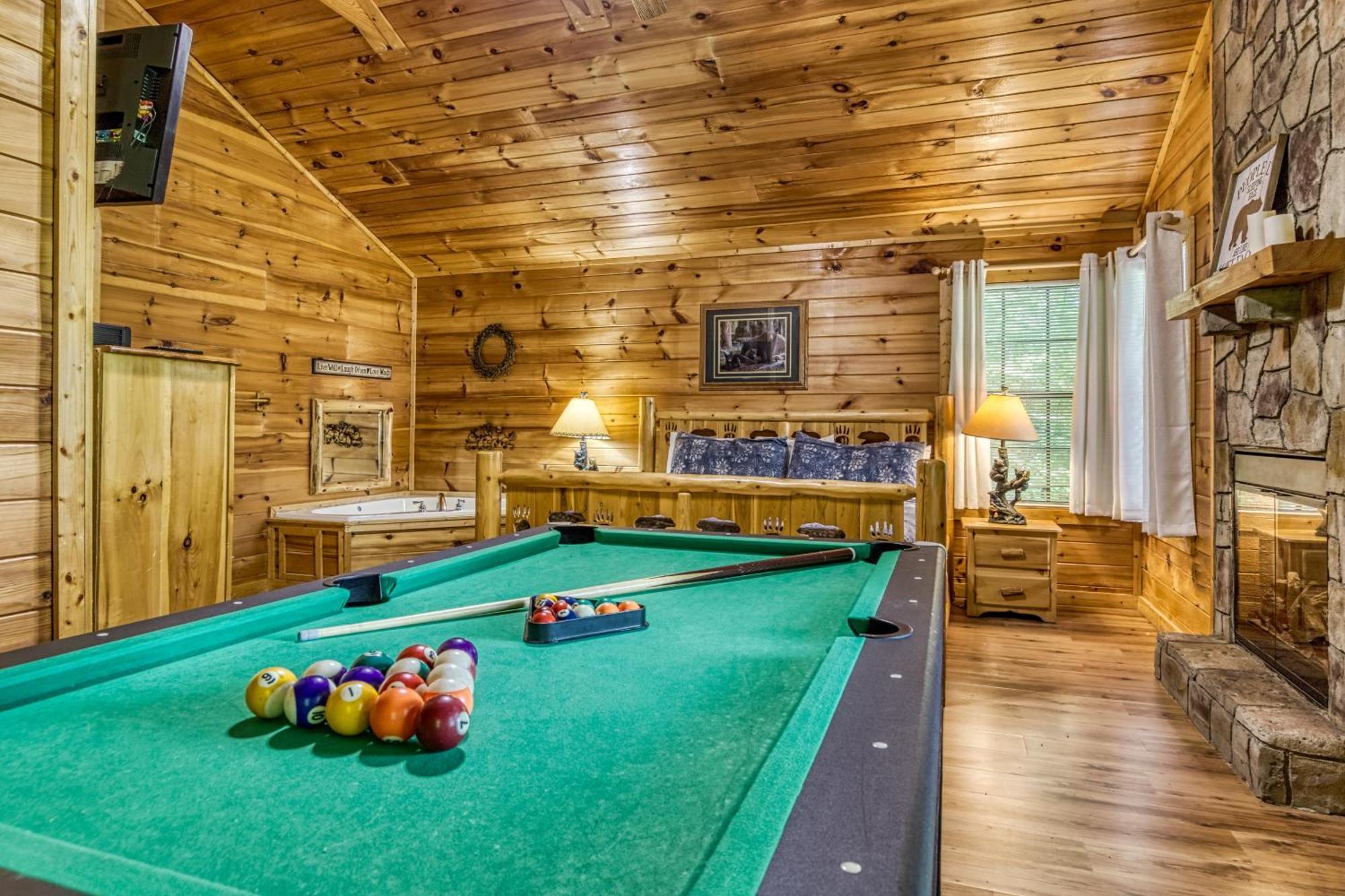 Suite Sensations, Hot Tub, Pool Table, 1089 Free Tickets Each Paid Day, Dollywood And More Pigeon Forge Buitenkant foto