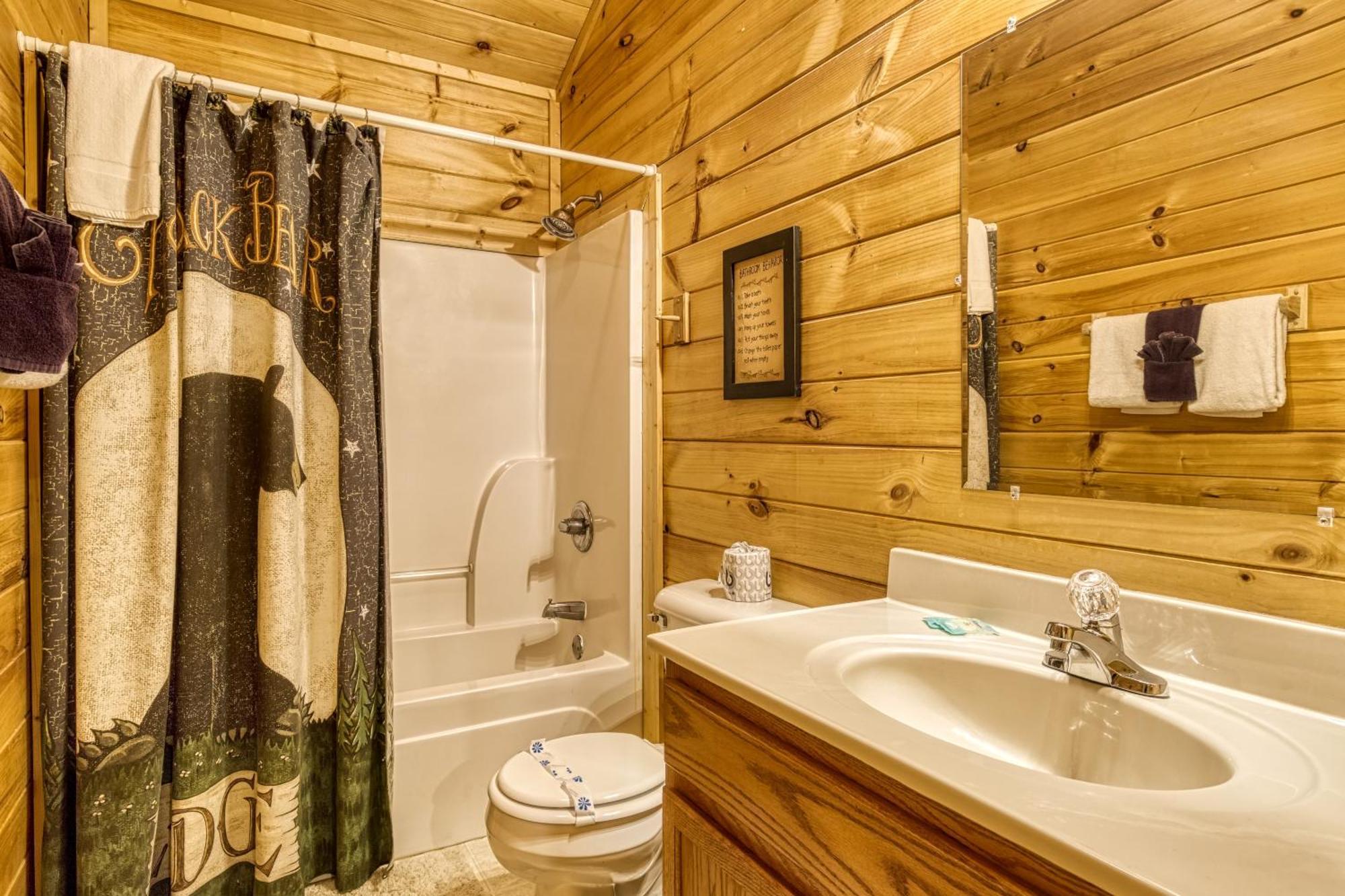 Suite Sensations, Hot Tub, Pool Table, 1089 Free Tickets Each Paid Day, Dollywood And More Pigeon Forge Buitenkant foto